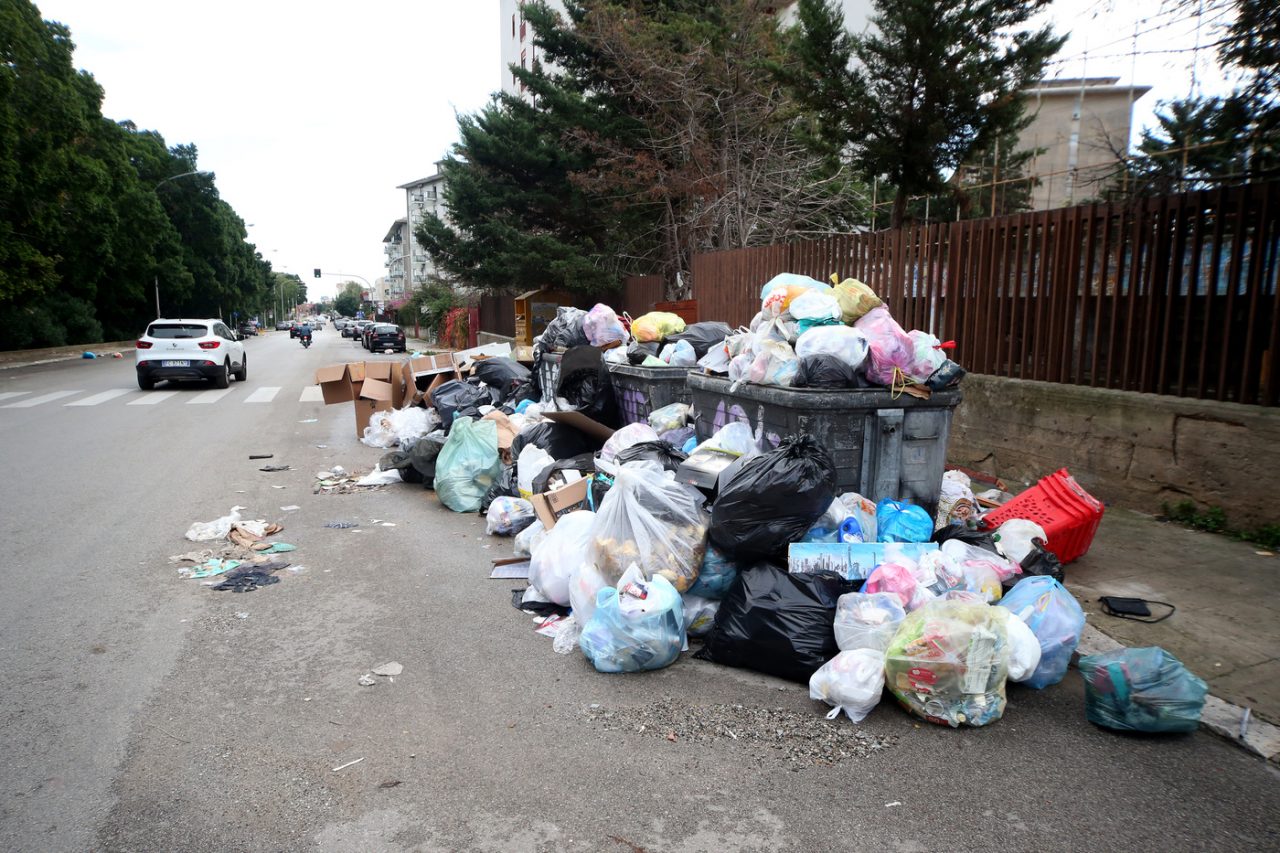 Via Ilaria Alpi: Un Inferno Quotidiano di Degrado e Abbandono