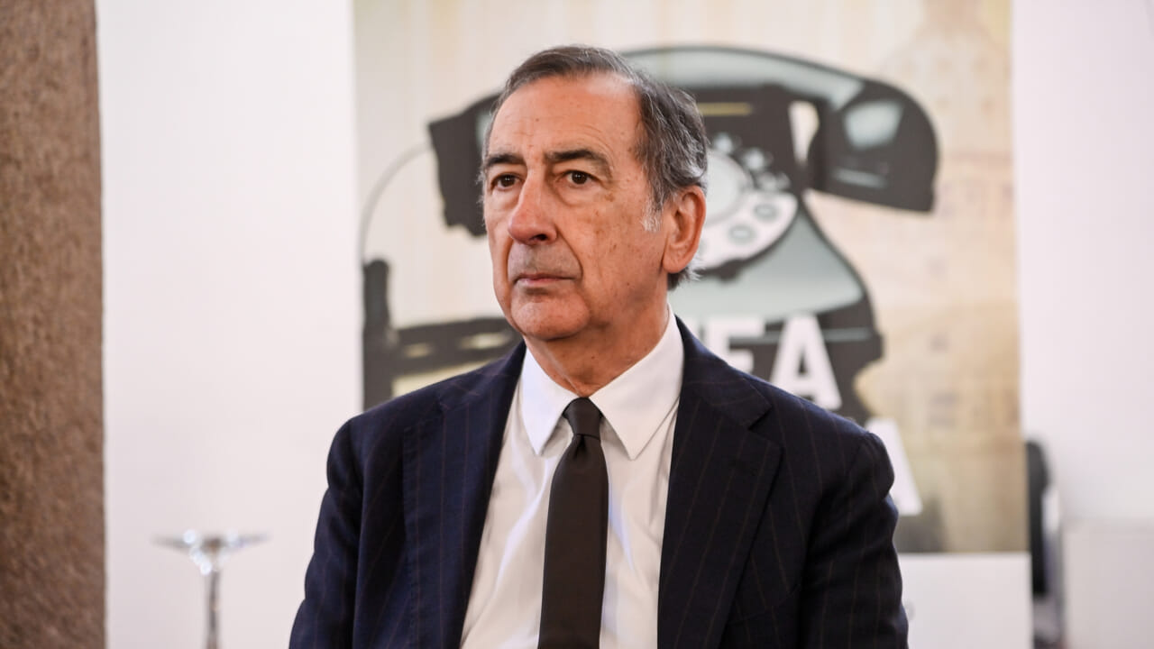 Milano, caso urbanistica: il Pd conferma la fiducia a Sala. Slitta a settembre la delibera su San Siro