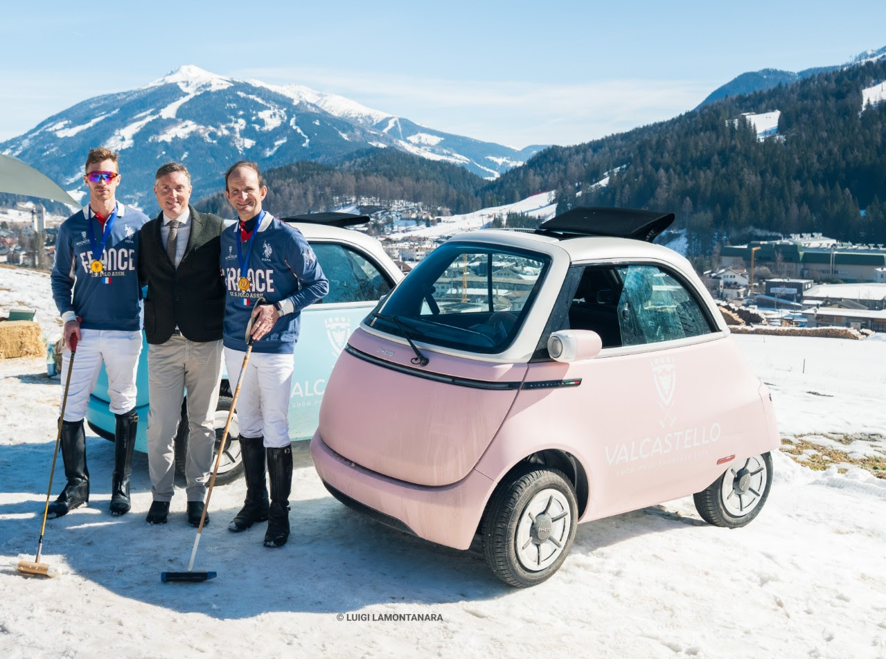 Microlino e Valcastello Snow Polo Showcase: mobilità sostenibile ed eccellenza sportiva insieme nel cuore delle Dolomiti