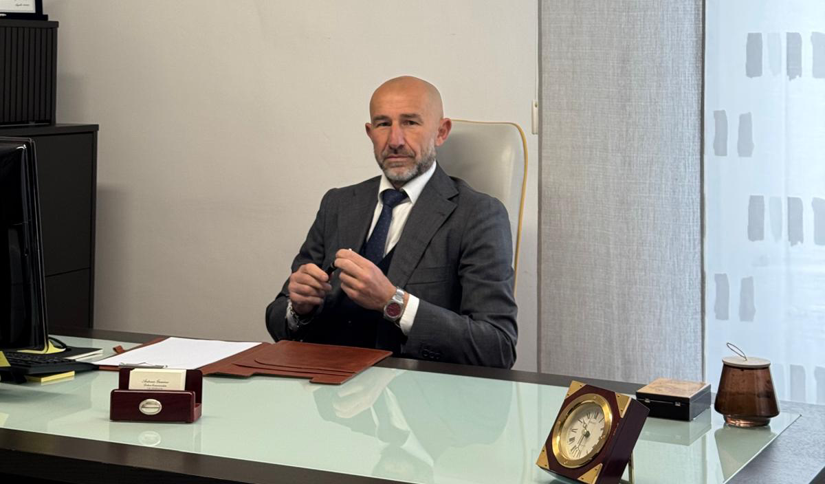 Antonio Guarino Dottore commercialista Napoli: holding protezione patrimonio imprese società semplice metodo strategico