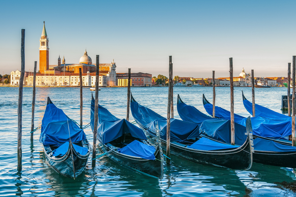 Overtourism e reputazione urbana: quando il turismo mette in crisi le città europee
